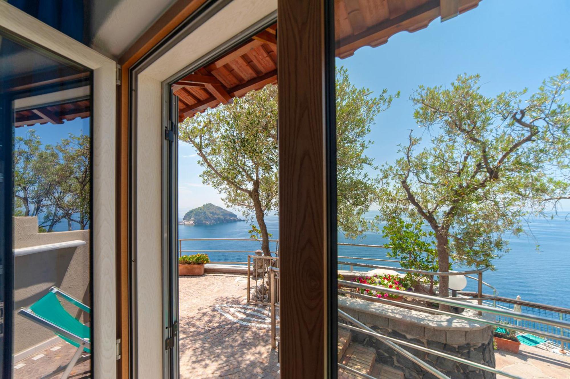 Punta Chiarito Resort&Apartments Forio di Ischia Esterno foto